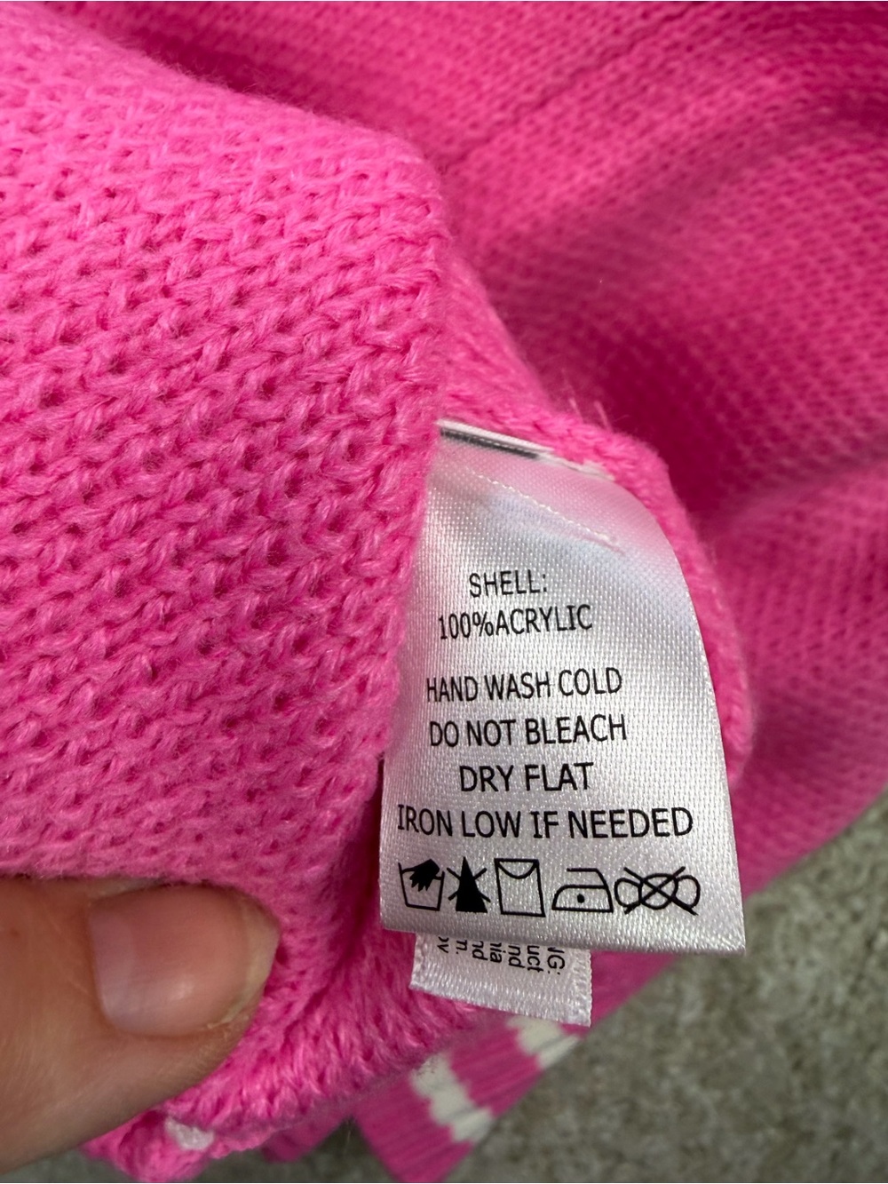 Peach Love California Pink Crewneck Sweater with SKI Graphic - Picture 7 of 7